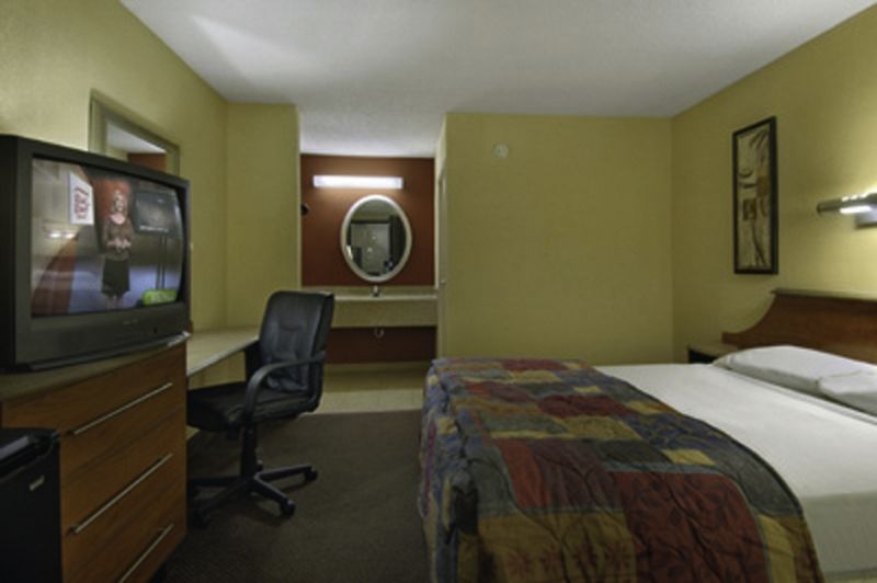 Red Roof Inn Virginia Beach-Norfolk Airport Esterno foto