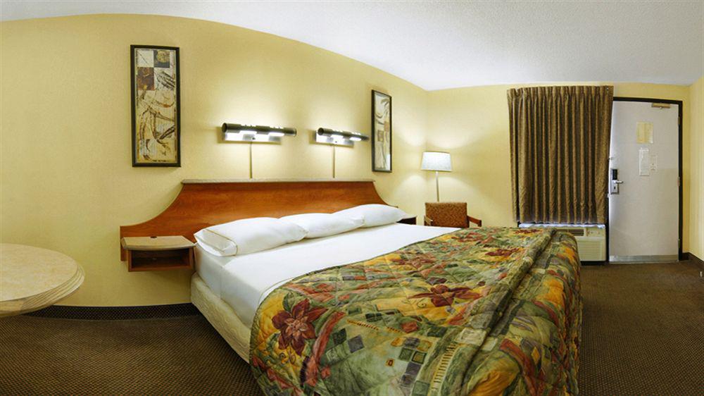 Red Roof Inn Virginia Beach-Norfolk Airport Esterno foto
